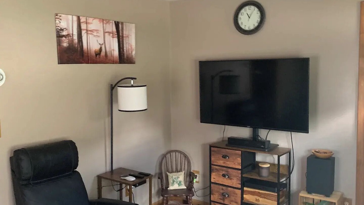 Photo of Livingroom in Girard