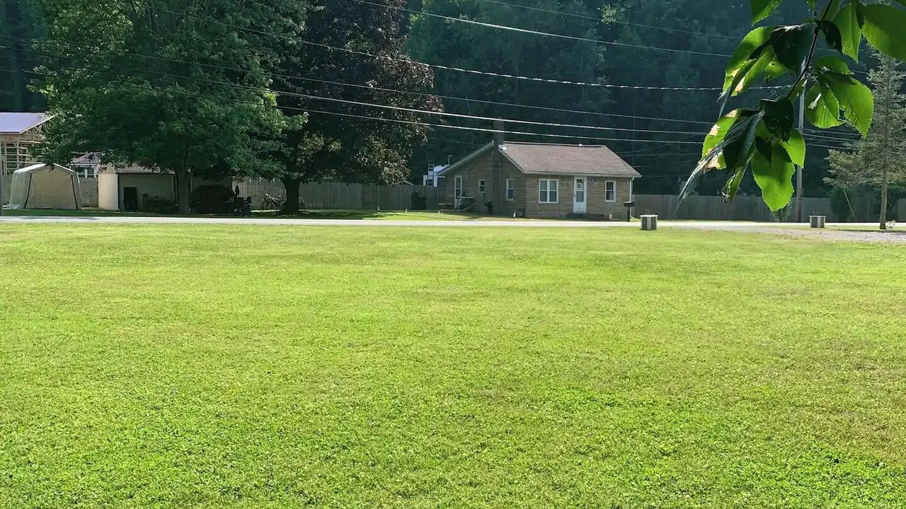 Photo of Outdoor in Girard