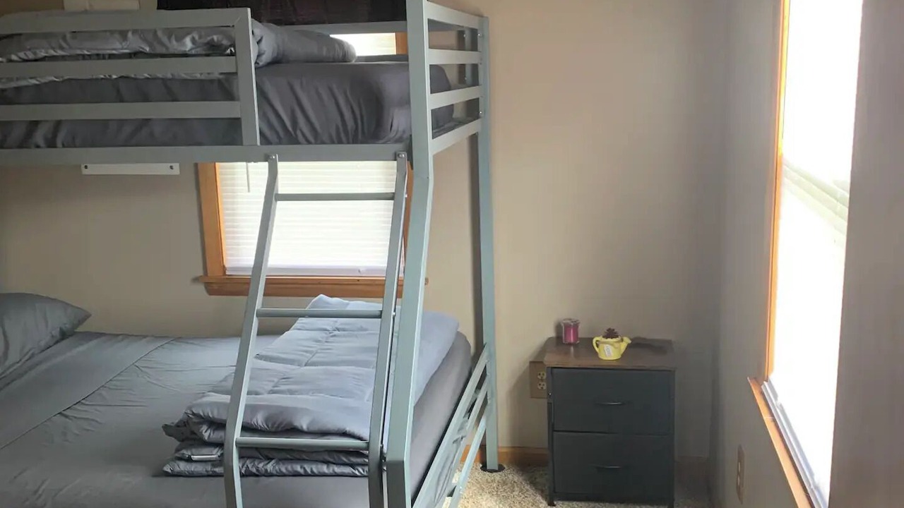 Photo of Bedroom in Girard