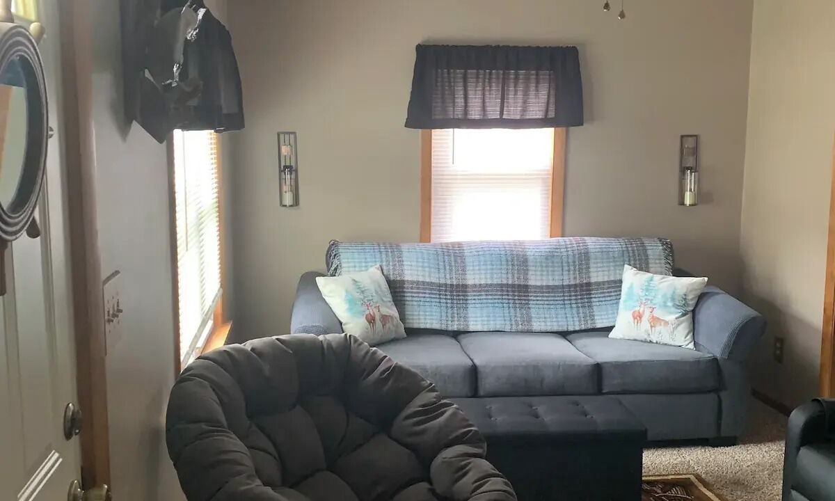 Photo of Livingroom in Girard