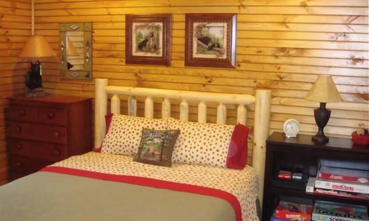 Photo of Bedroom in Robbinsville