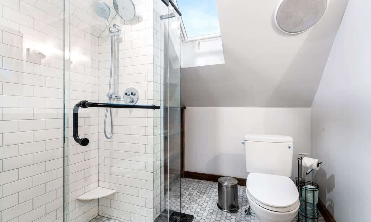 Photo of Bathroom in Oakdale