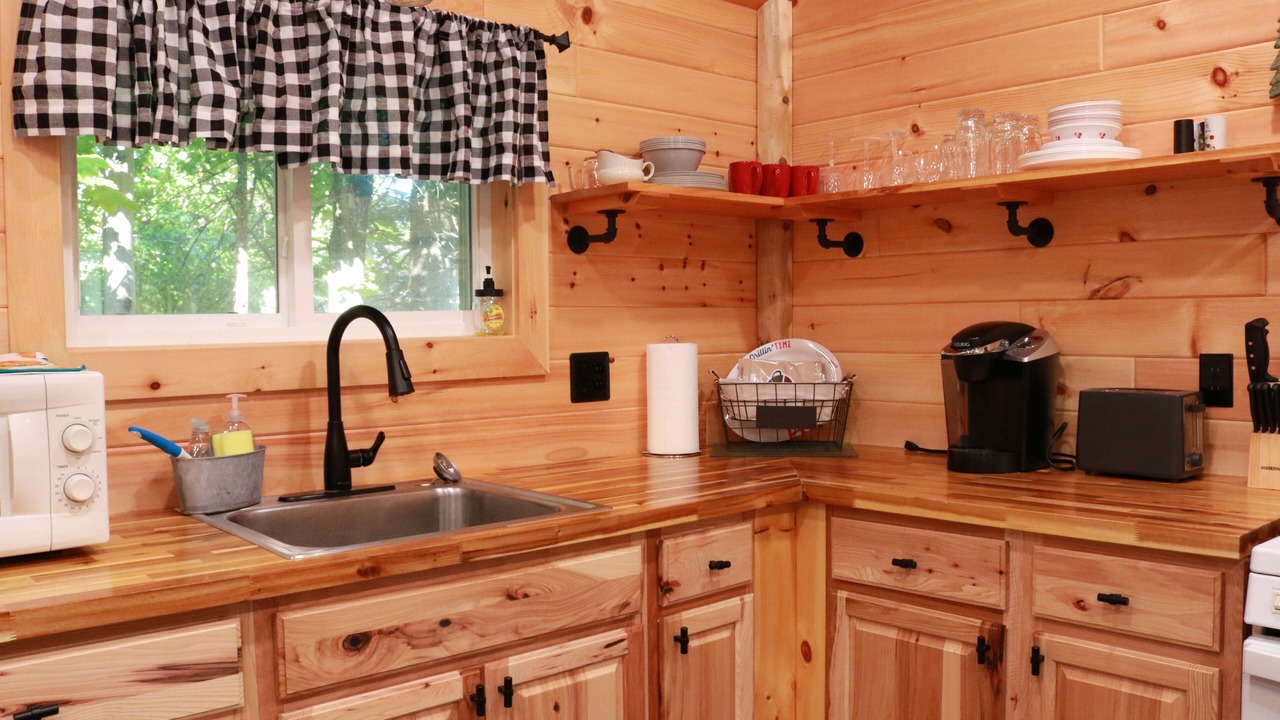 Photo of Kitchen in Inlet