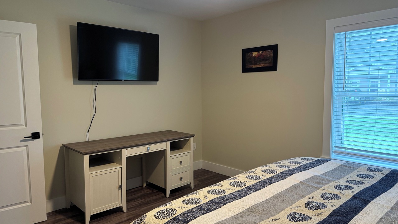 Photo of Bedroom in Oakland