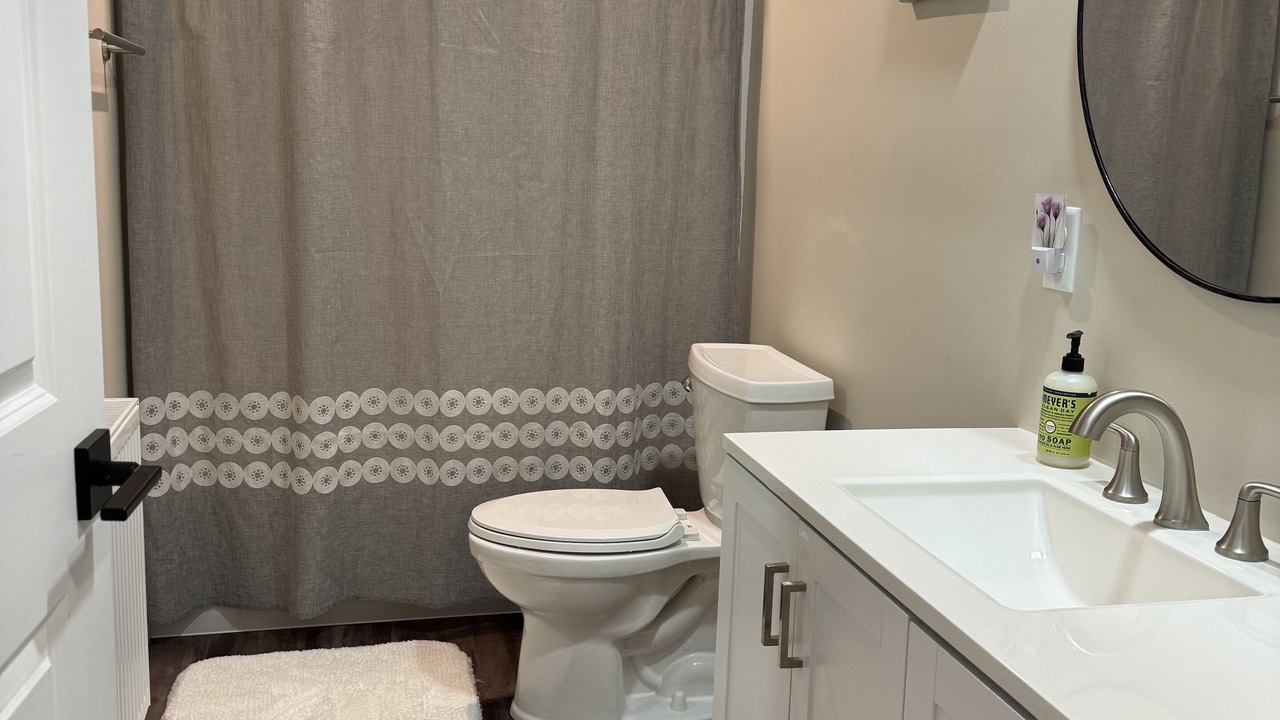 Photo of Bathroom in Oakland