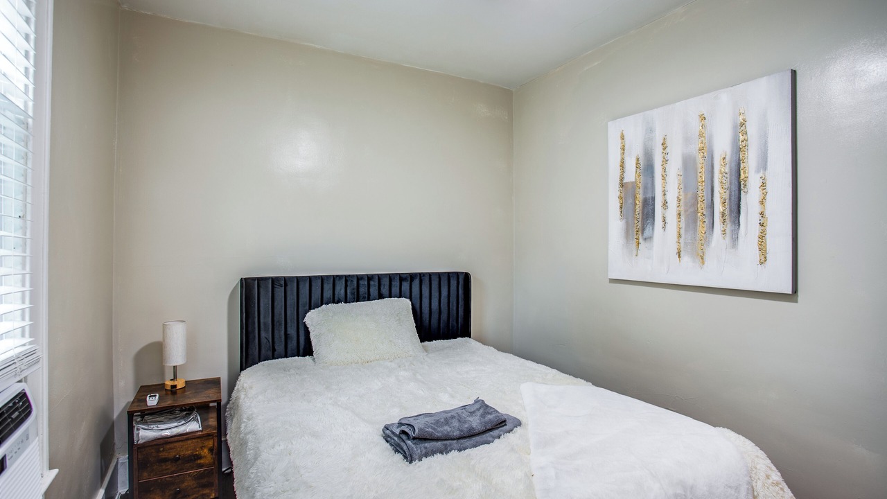 Photo of Bedroom in Rochester