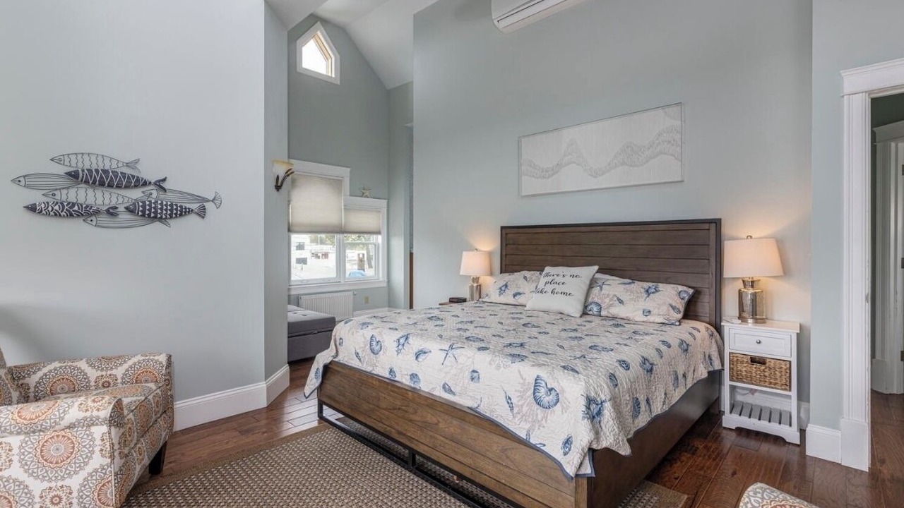 Photo of Bedroom in Pine Point