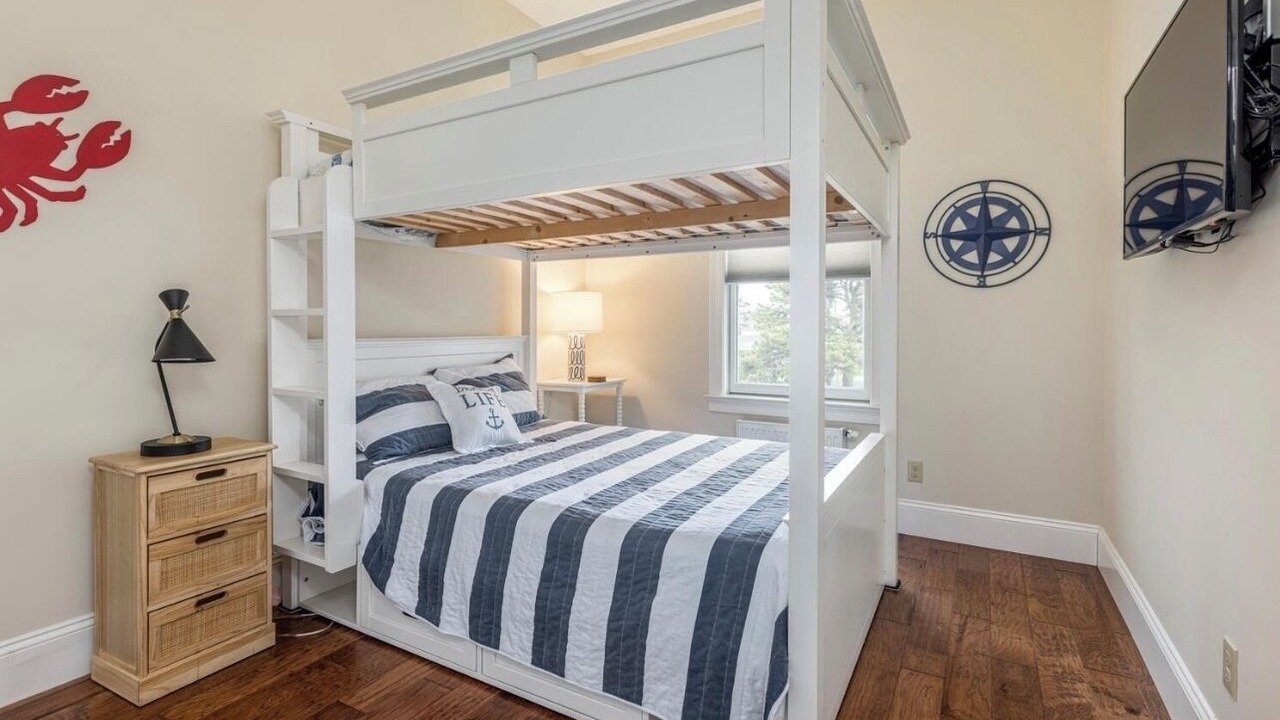 Photo of Bedroom in Pine Point