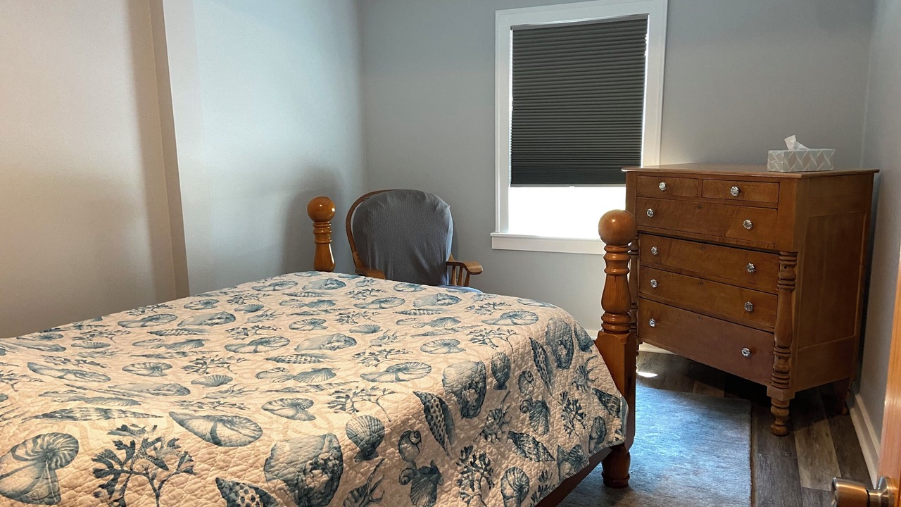 Photo of Bedroom in Lake City