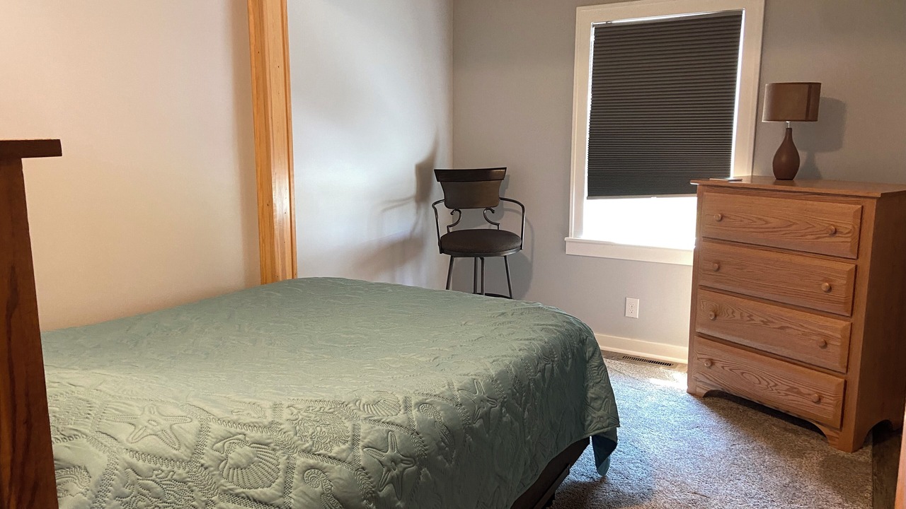 Photo of Bedroom in Lake City
