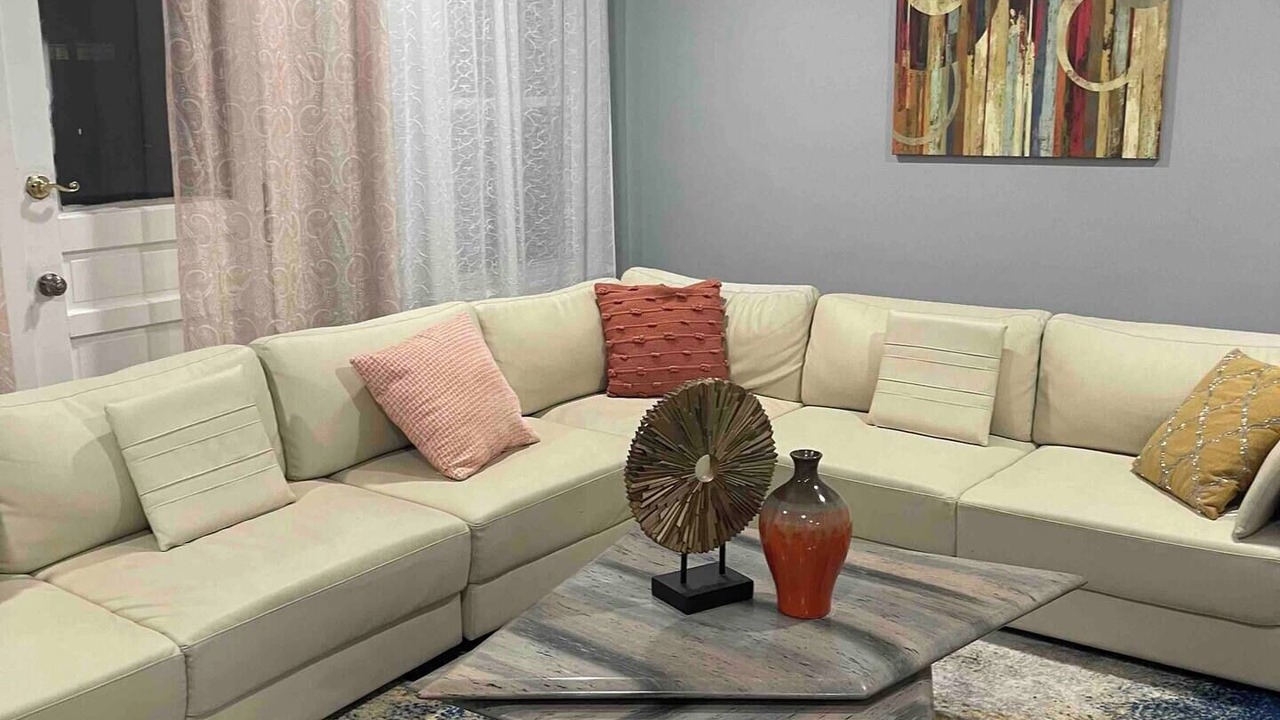 Photo of Livingroom in North Buffalo