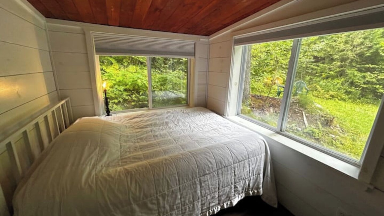 Photo of Bedroom in Embden