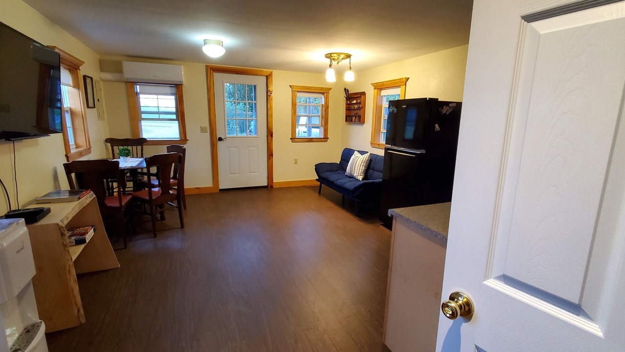 Photo of Livingroom in Ellsworth