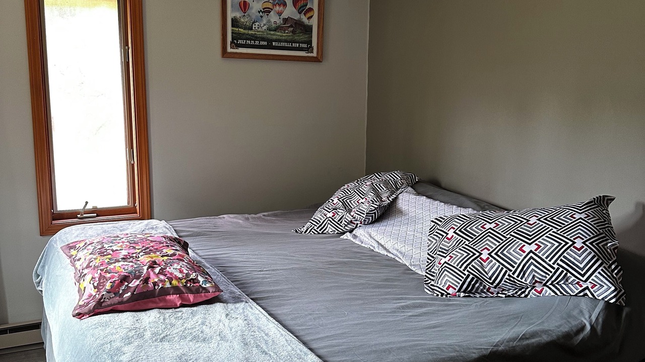 Photo of Bedroom in Scio