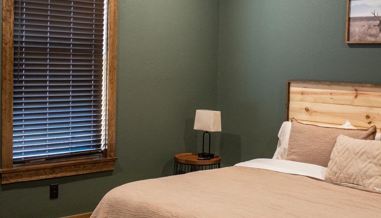 Photo of Bedroom in Simms