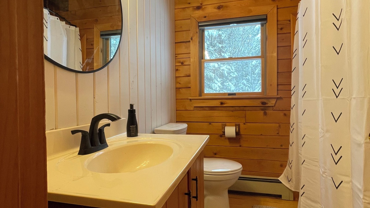 Photo of Bathroom in Shirley Mills