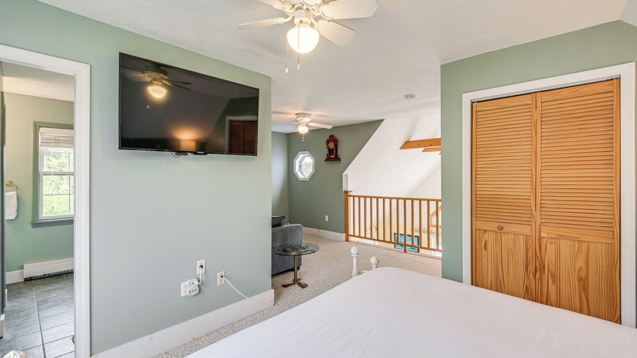 Photo of Bedroom in West Tremont