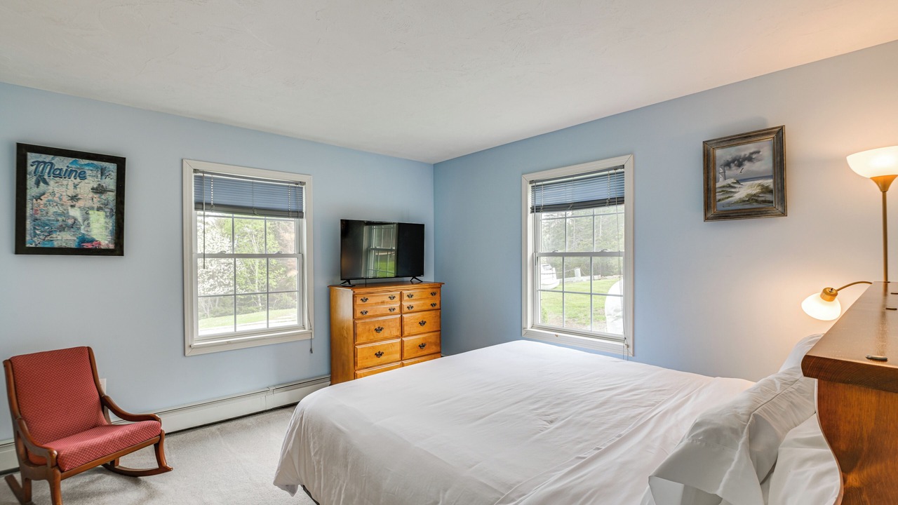 Photo of Bedroom in West Tremont