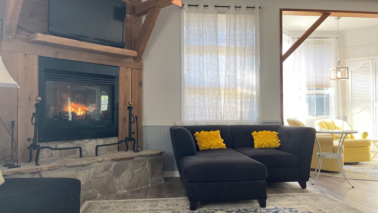 Photo of Livingroom in Frankford