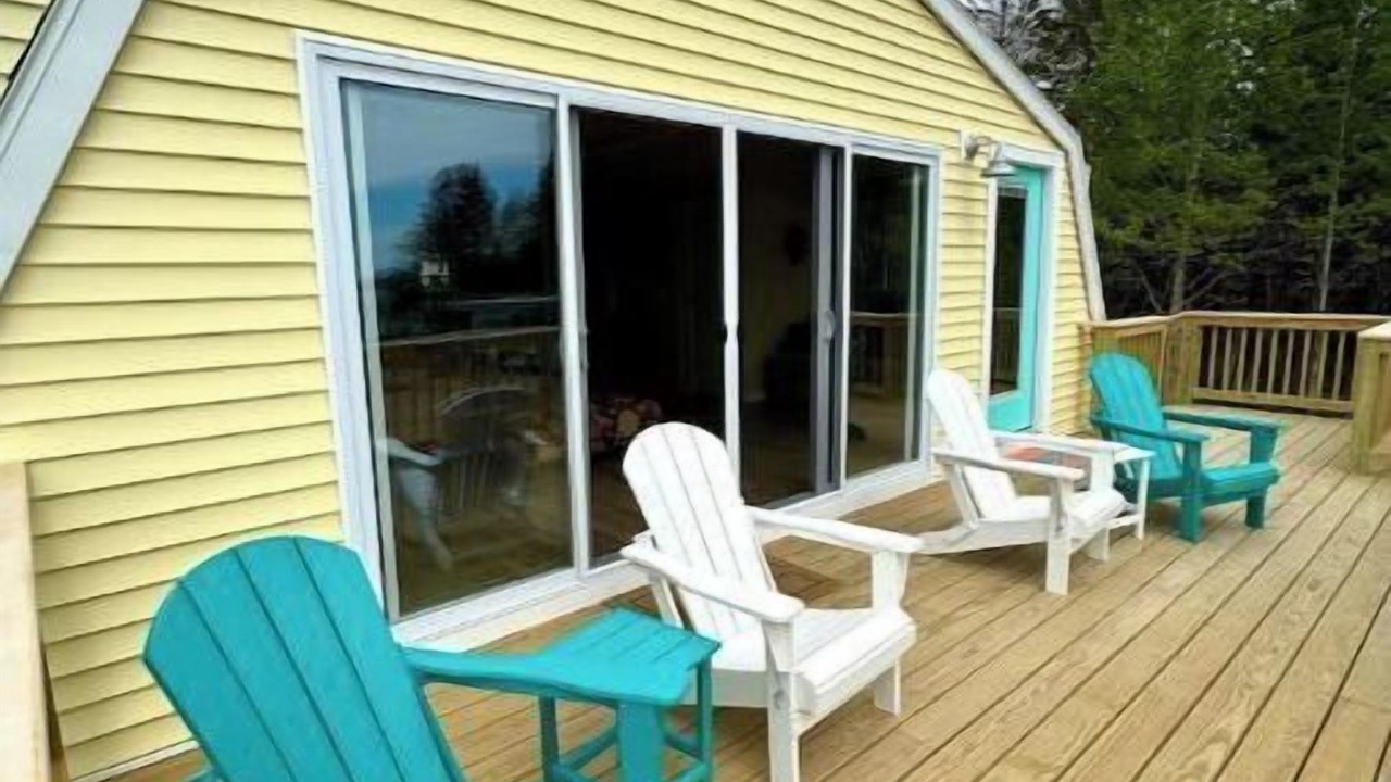 Photo of Patio Balcony in East Sullivan