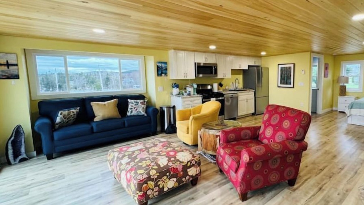 Photo of Livingroom in East Sullivan