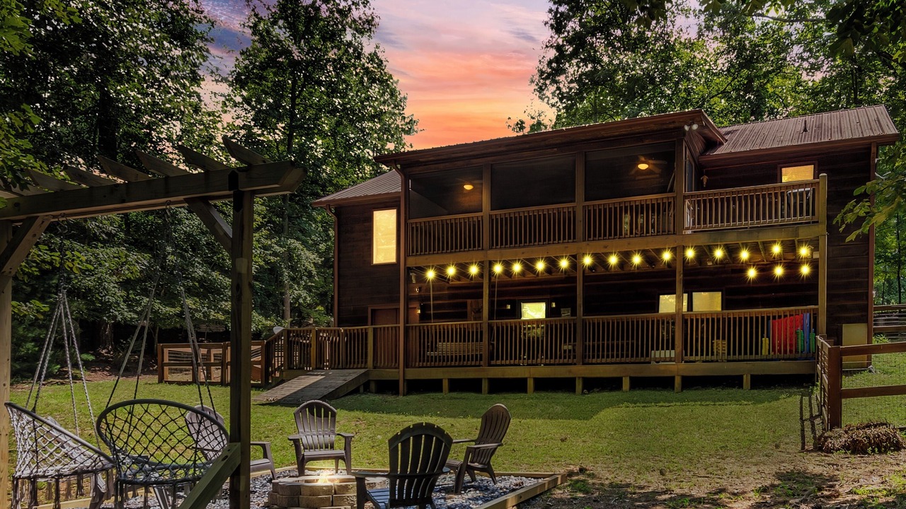 Photo of Patio Balcony in Ellijay