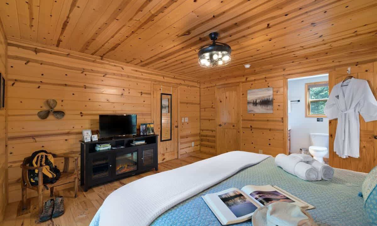 Photo of Livingroom in Blairsville