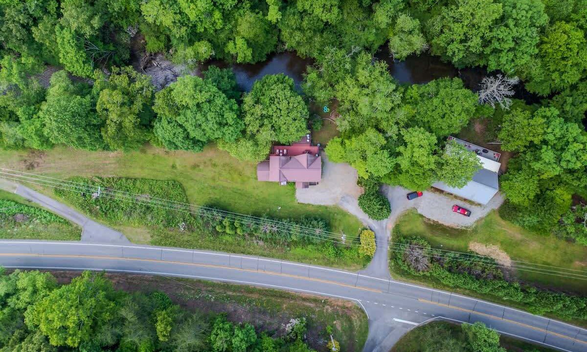 Photo of Others in Blairsville