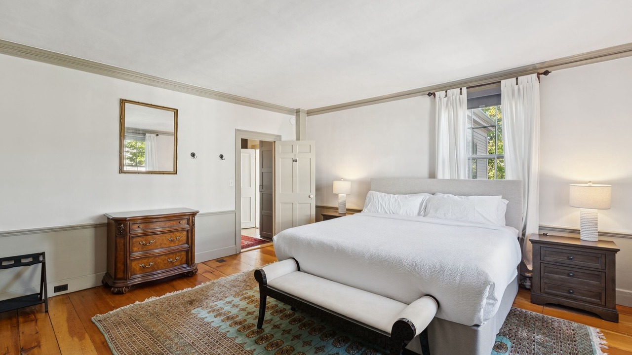 Photo of Bedroom in West End