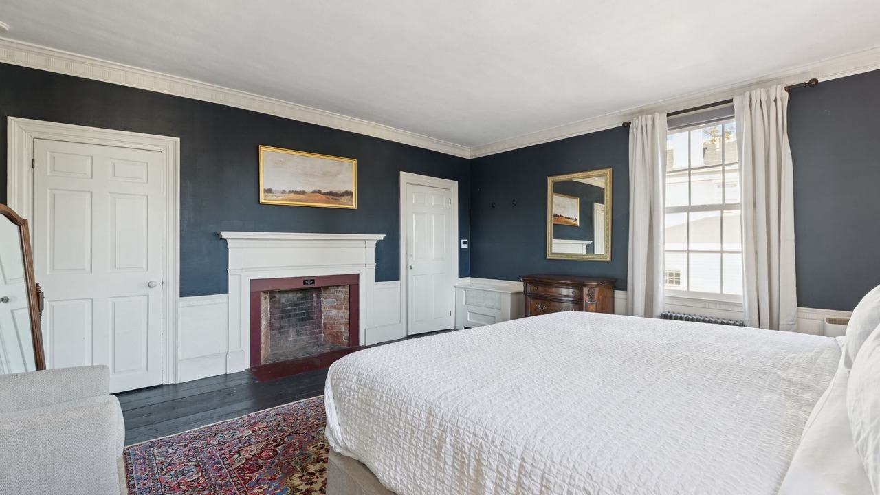 Photo of Bedroom in West End