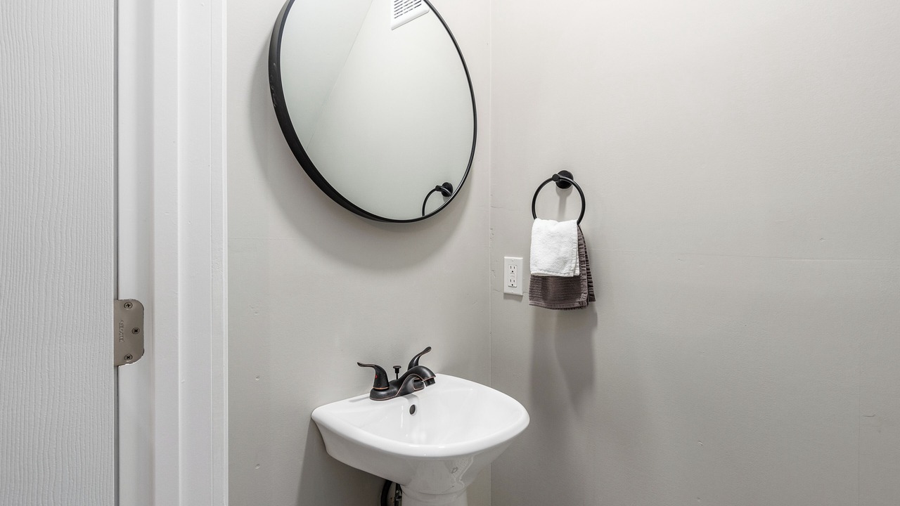 Photo of Bathroom in West Columbus