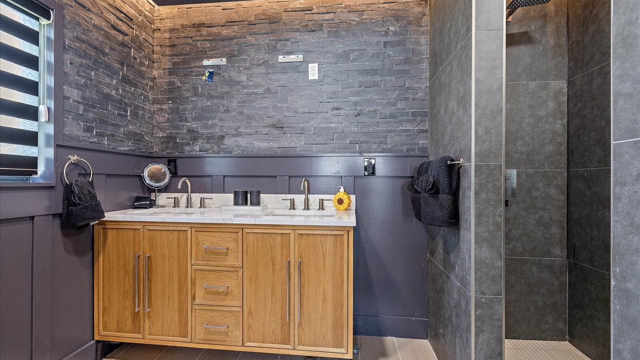 Photo of Bathroom in Downtown