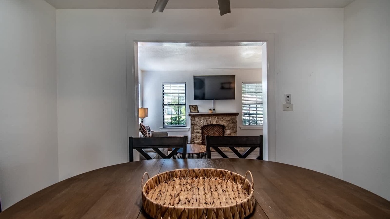 Photo of Bedroom in Bay Area