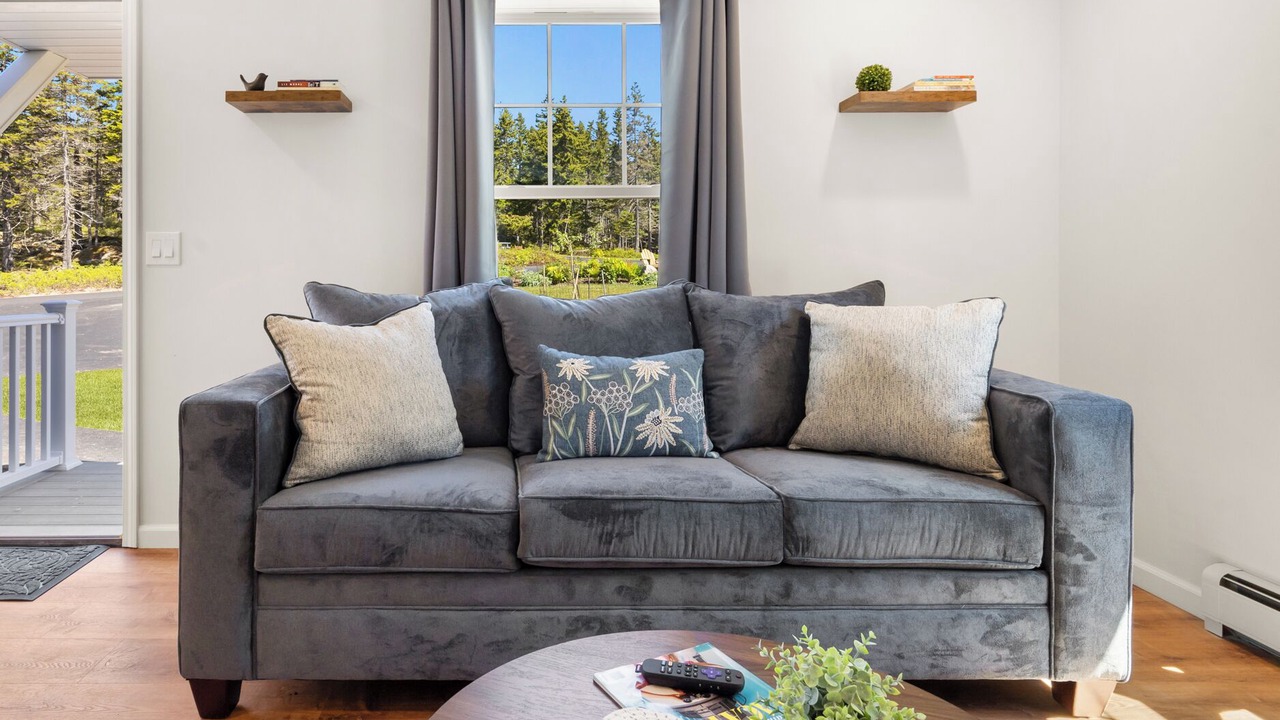 Photo of Livingroom in Bernard