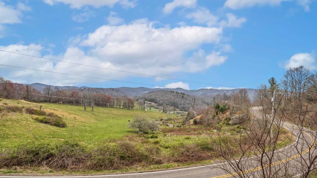 Photo of Others in Blowing Rock
