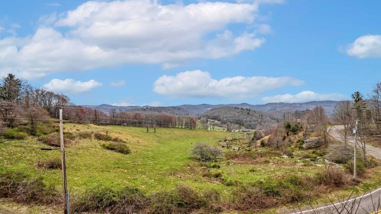 Photo of Others in Blowing Rock