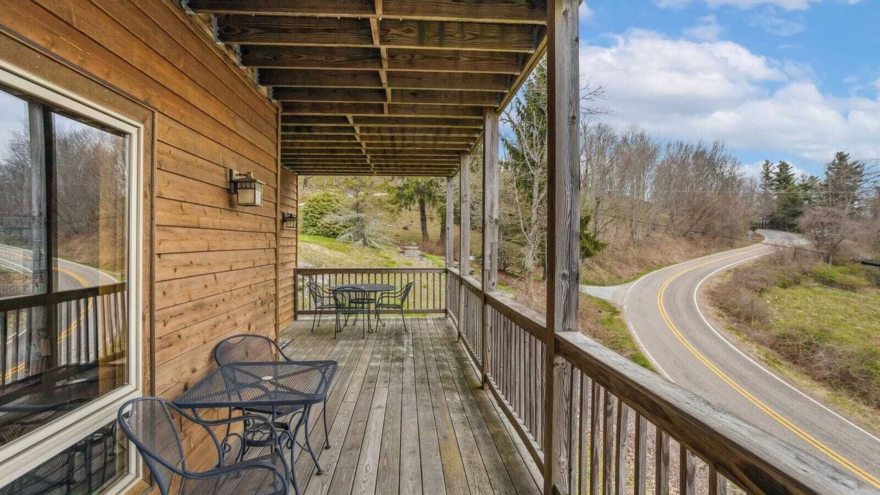 Photo of Others in Blowing Rock