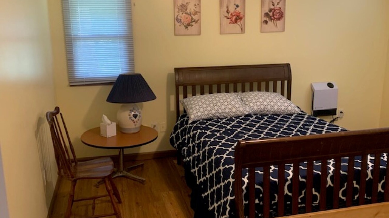 Photo of Bedroom in Dale