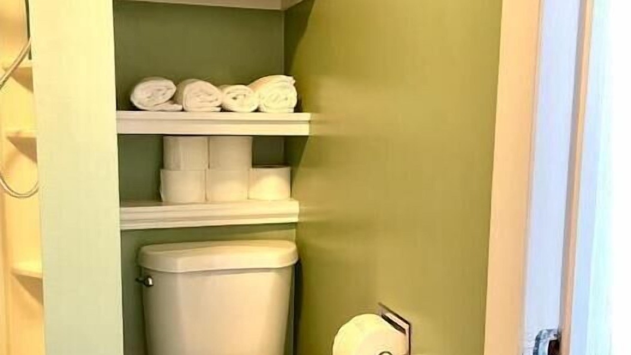 Photo of Bathroom in East End