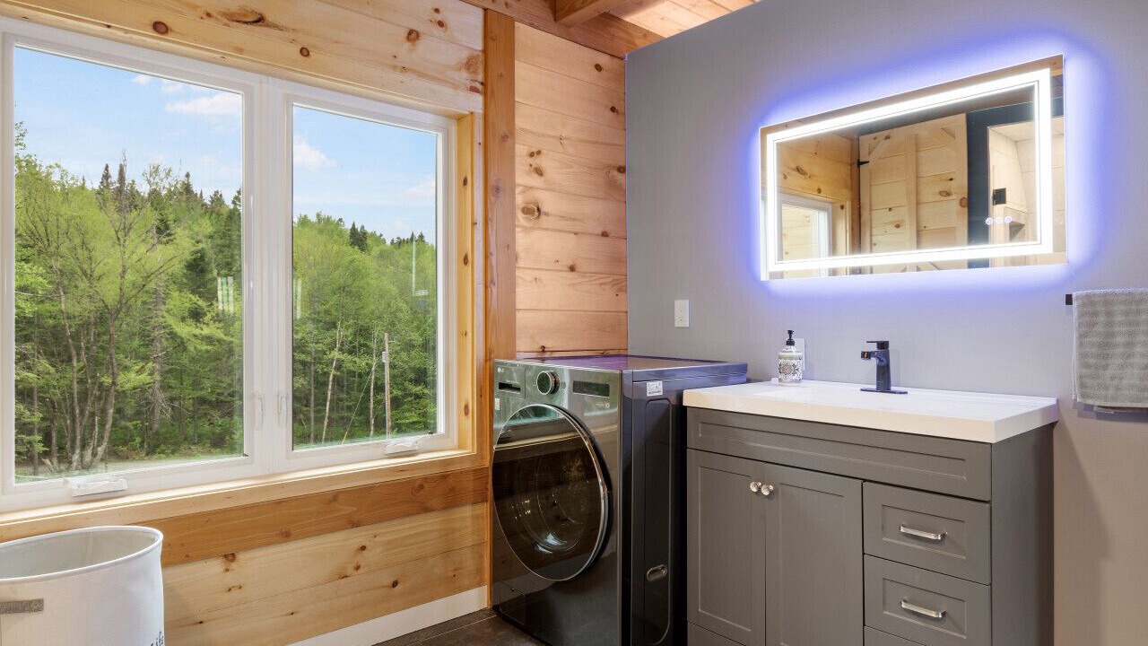 Photo of Bathroom in Pittsburg