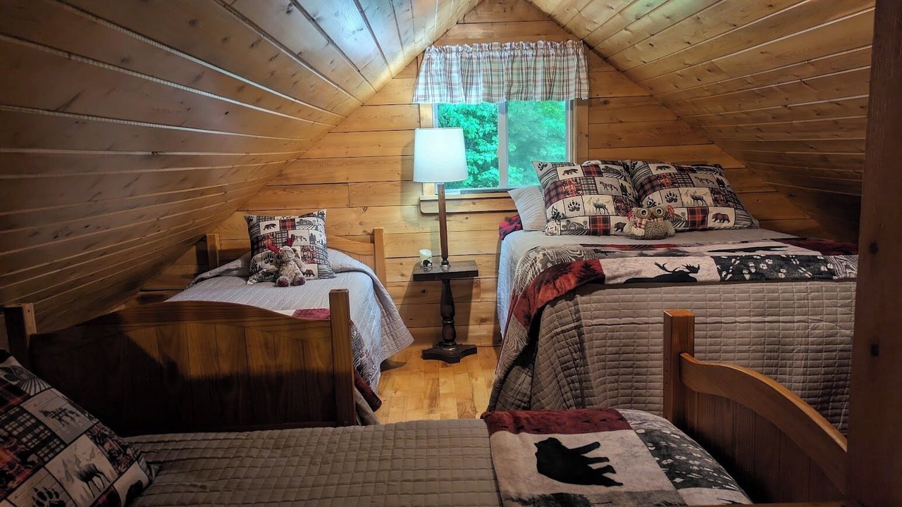 Photo of Bedroom in Monson