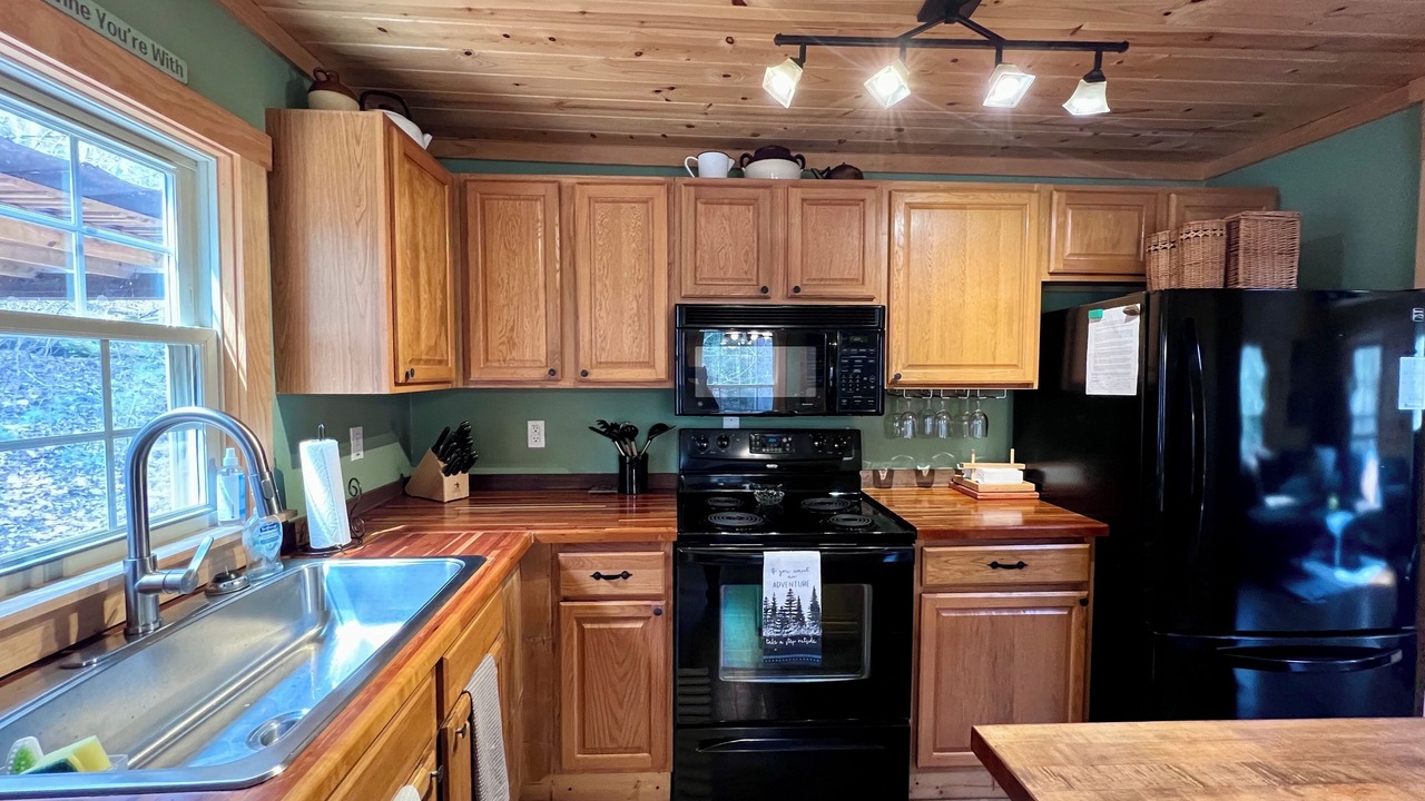 Photo of Kitchen in Dahlonega
