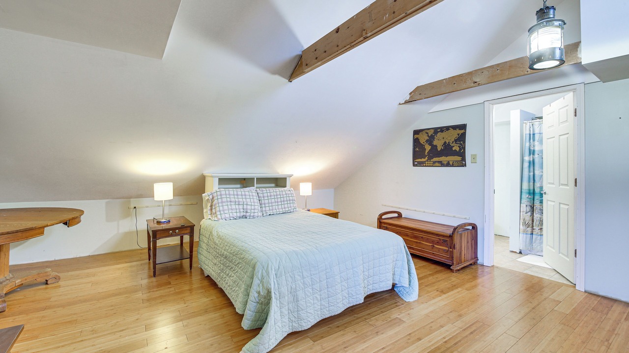 Photo of Bedroom in Friendship