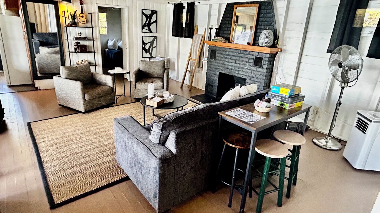 Photo of Livingroom in Rushville