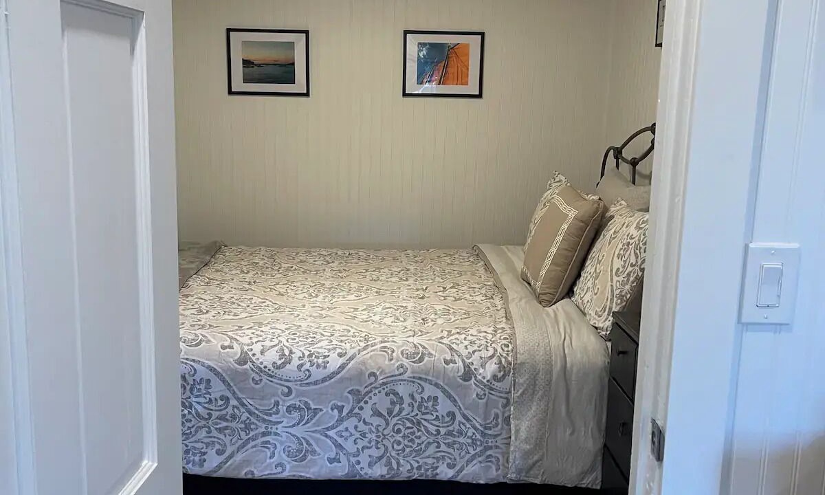 Photo of Bedroom in Hampden