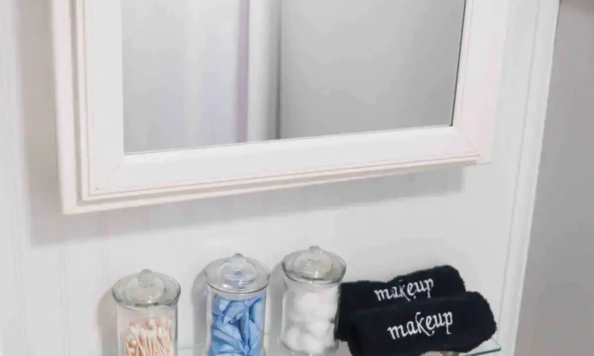 Photo of Bathroom in Hampden