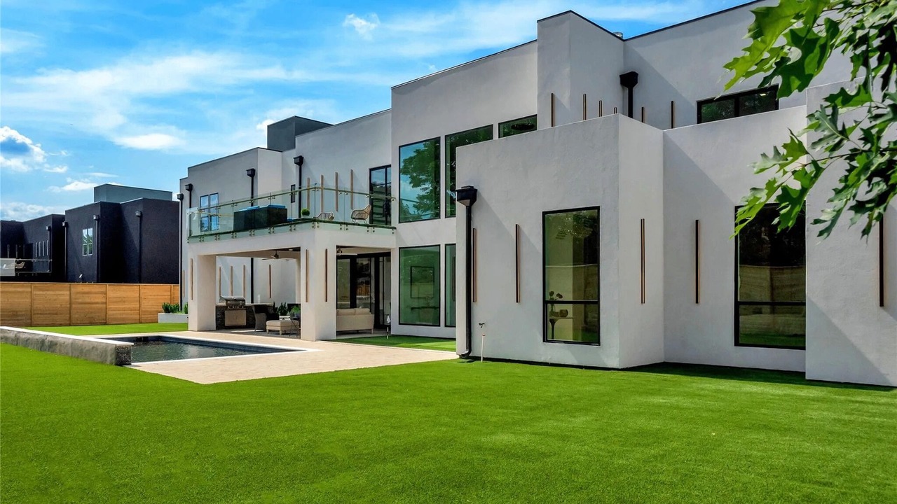 Photo of Outdoor in Preston Hollow