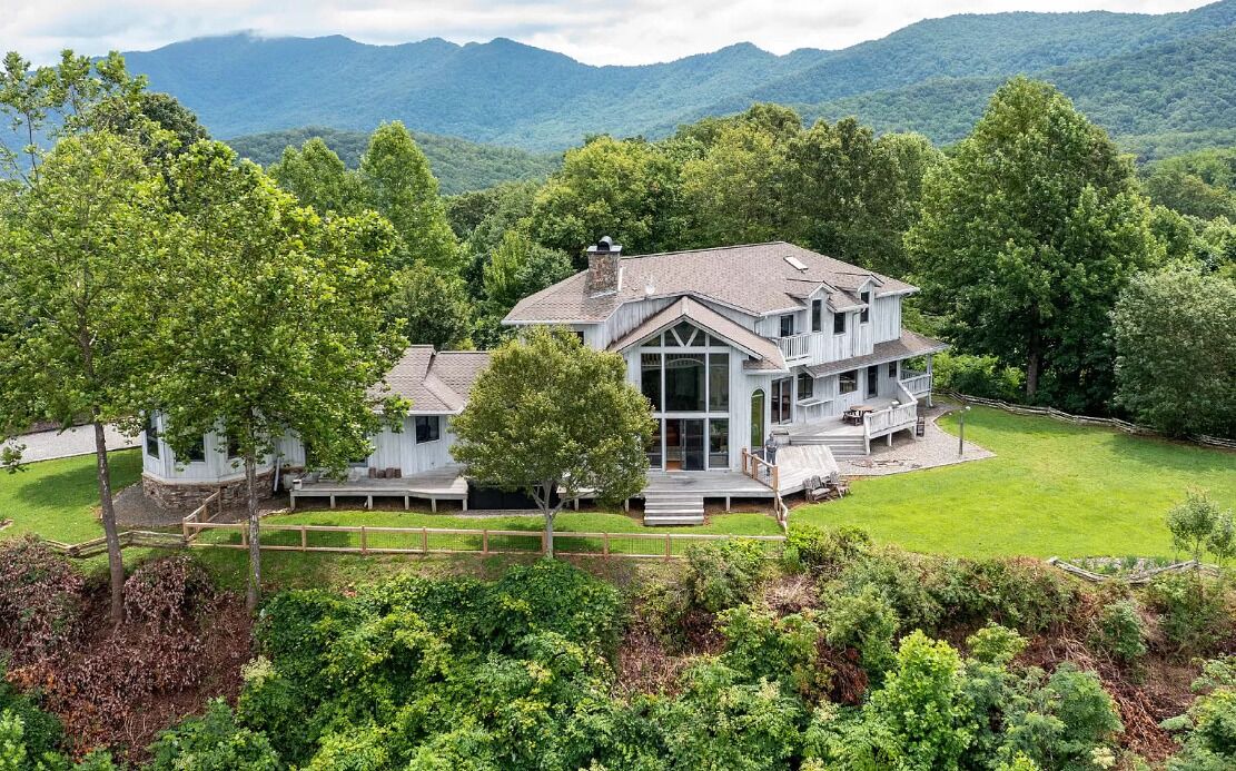 Photo of Outdoor in Hayesville