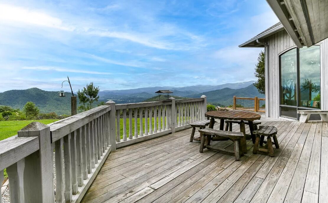 Photo of Outdoor in Hayesville