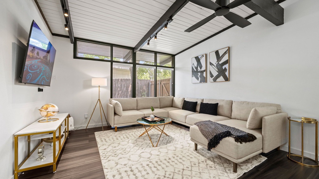 Photo of Livingroom in Northwest Dallas